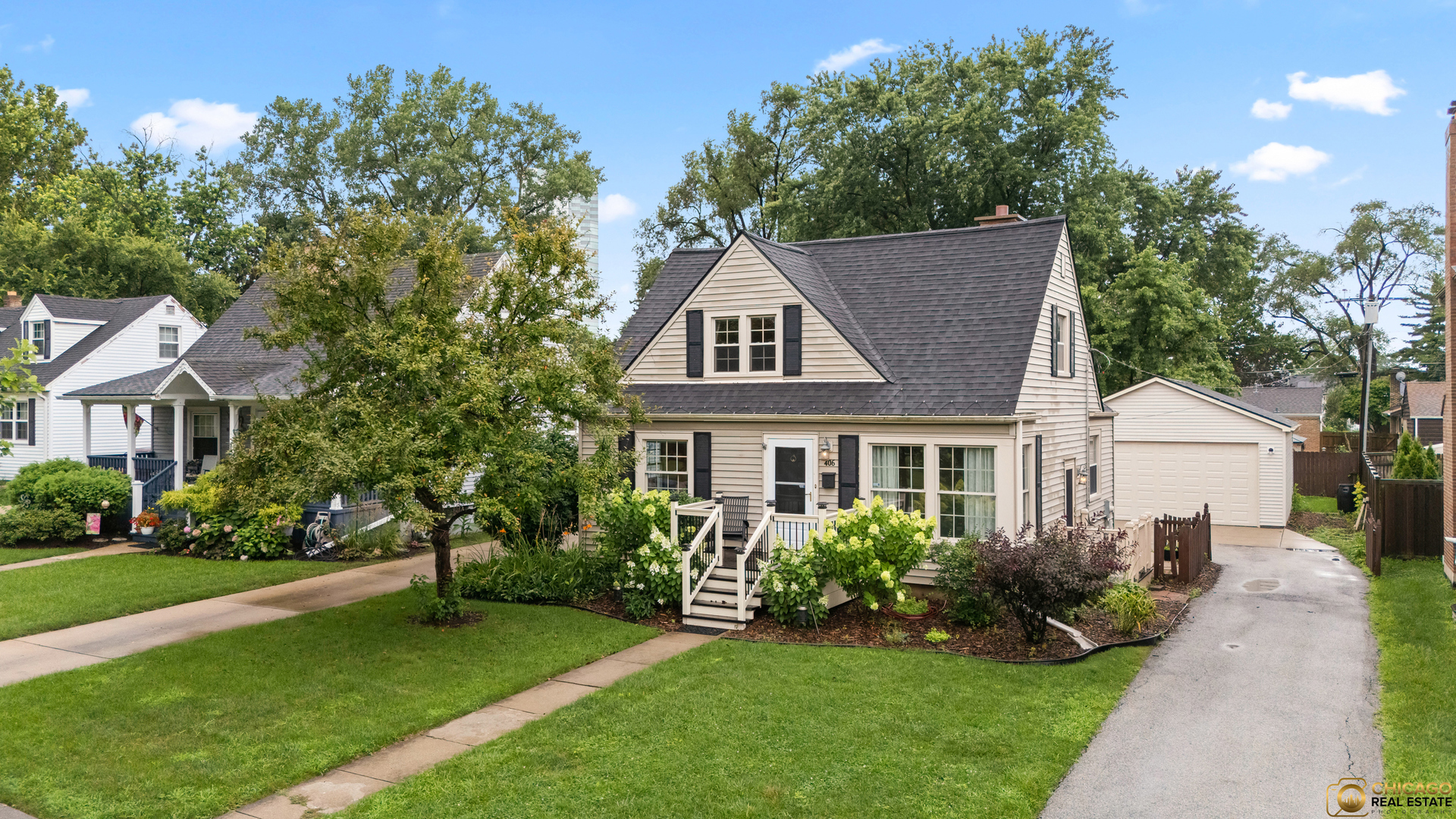 406 W Avery Street, Elmhurst, IL 60126