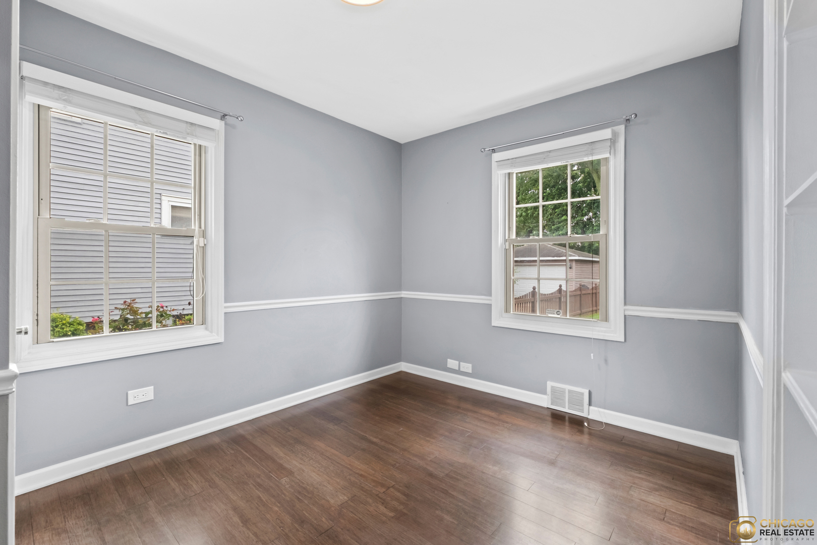406 W Avery Street, Elmhurst, IL 60126
