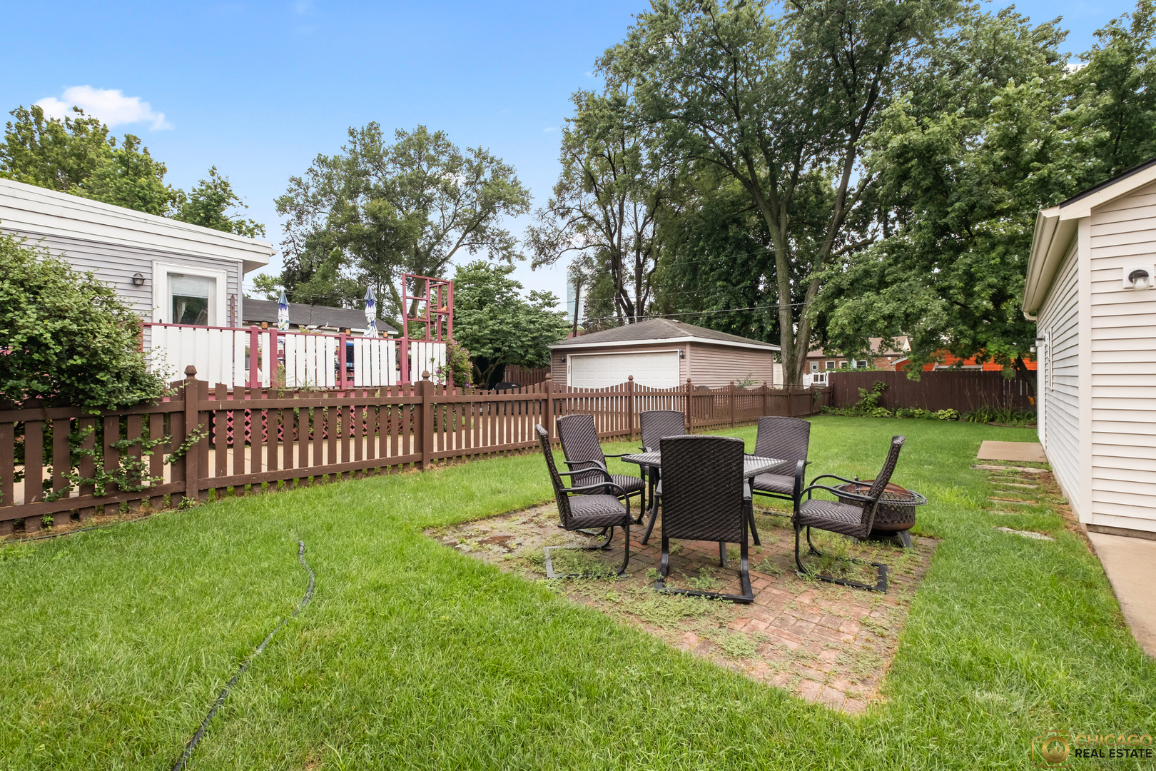 406 W Avery Street, Elmhurst, IL 60126