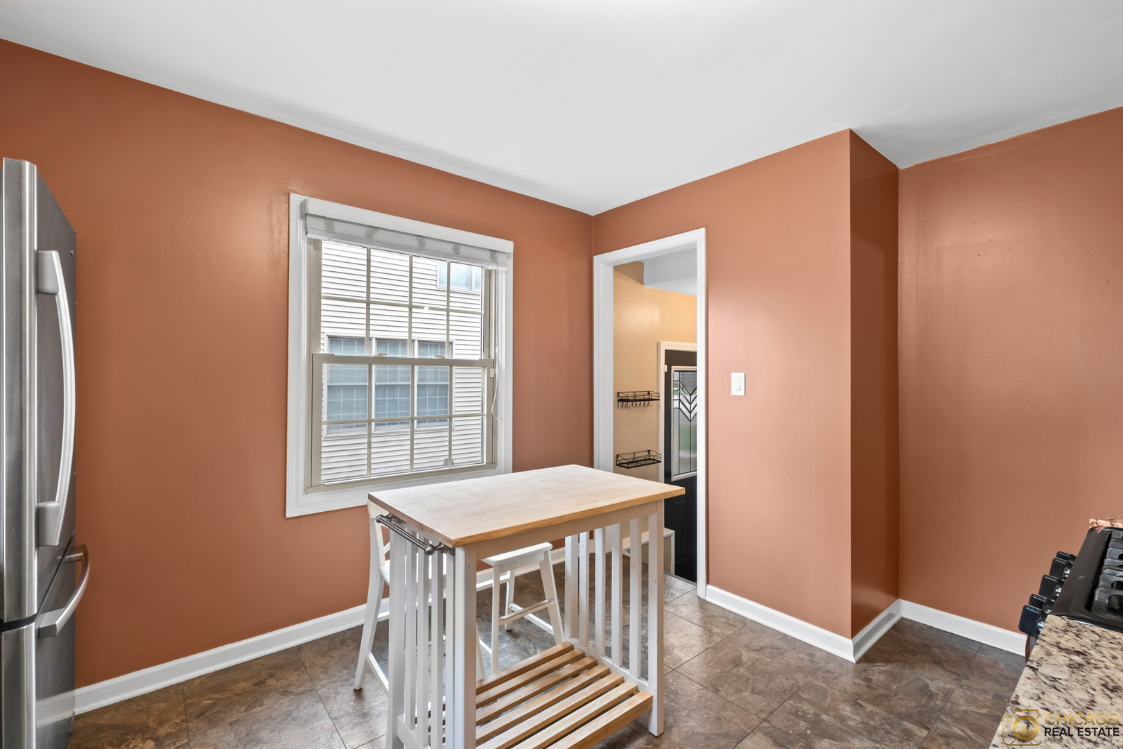 406 W Avery Street, Elmhurst, IL 60126