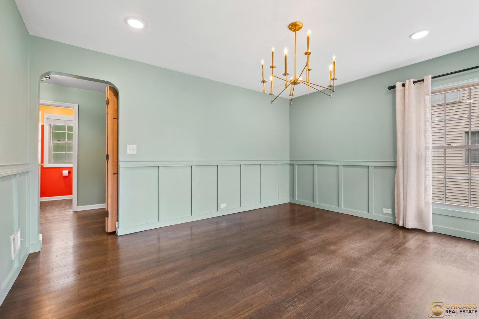 406 W Avery Street, Elmhurst, IL 60126