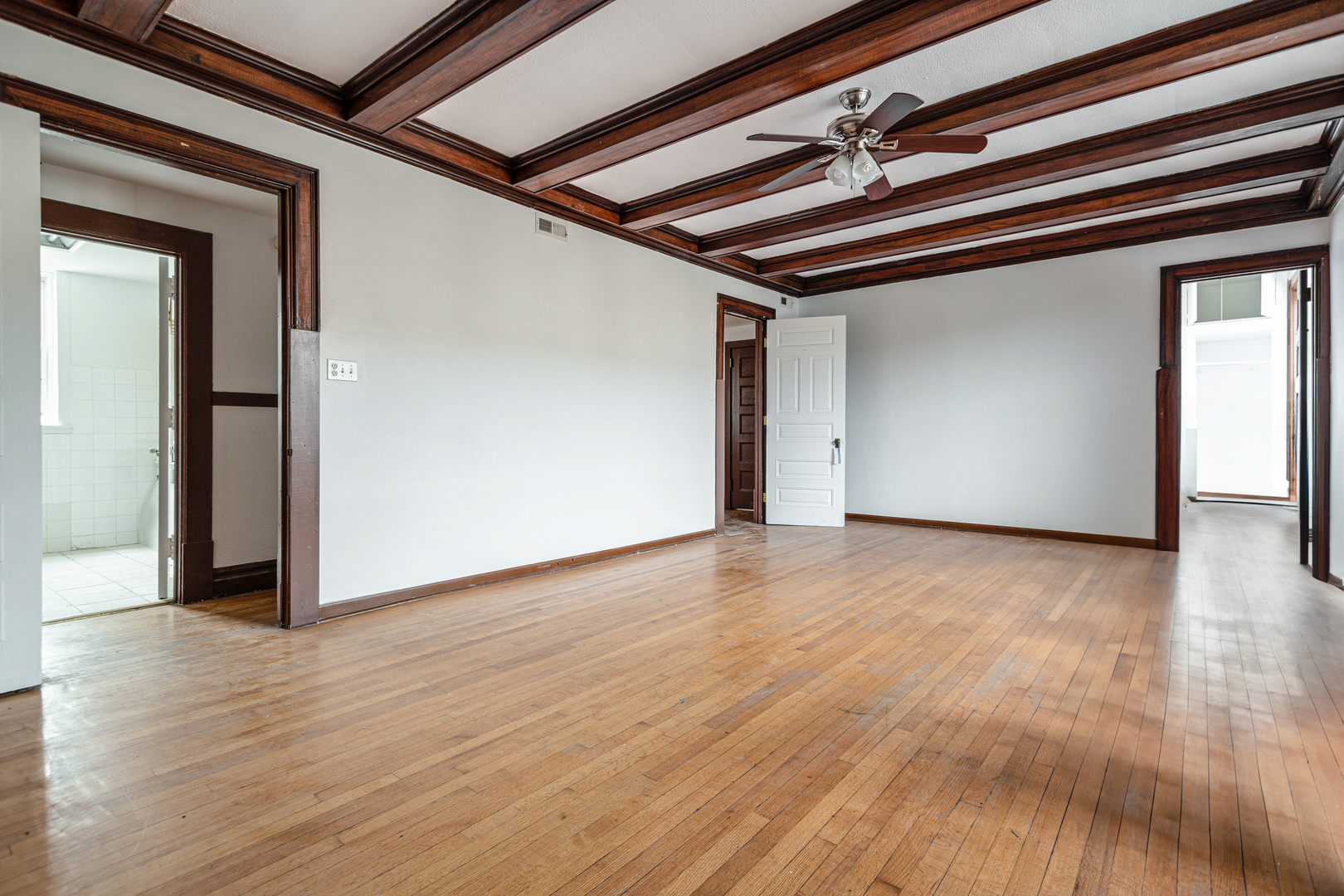 2434 S Pulaski Road, Chicago, IL 60623