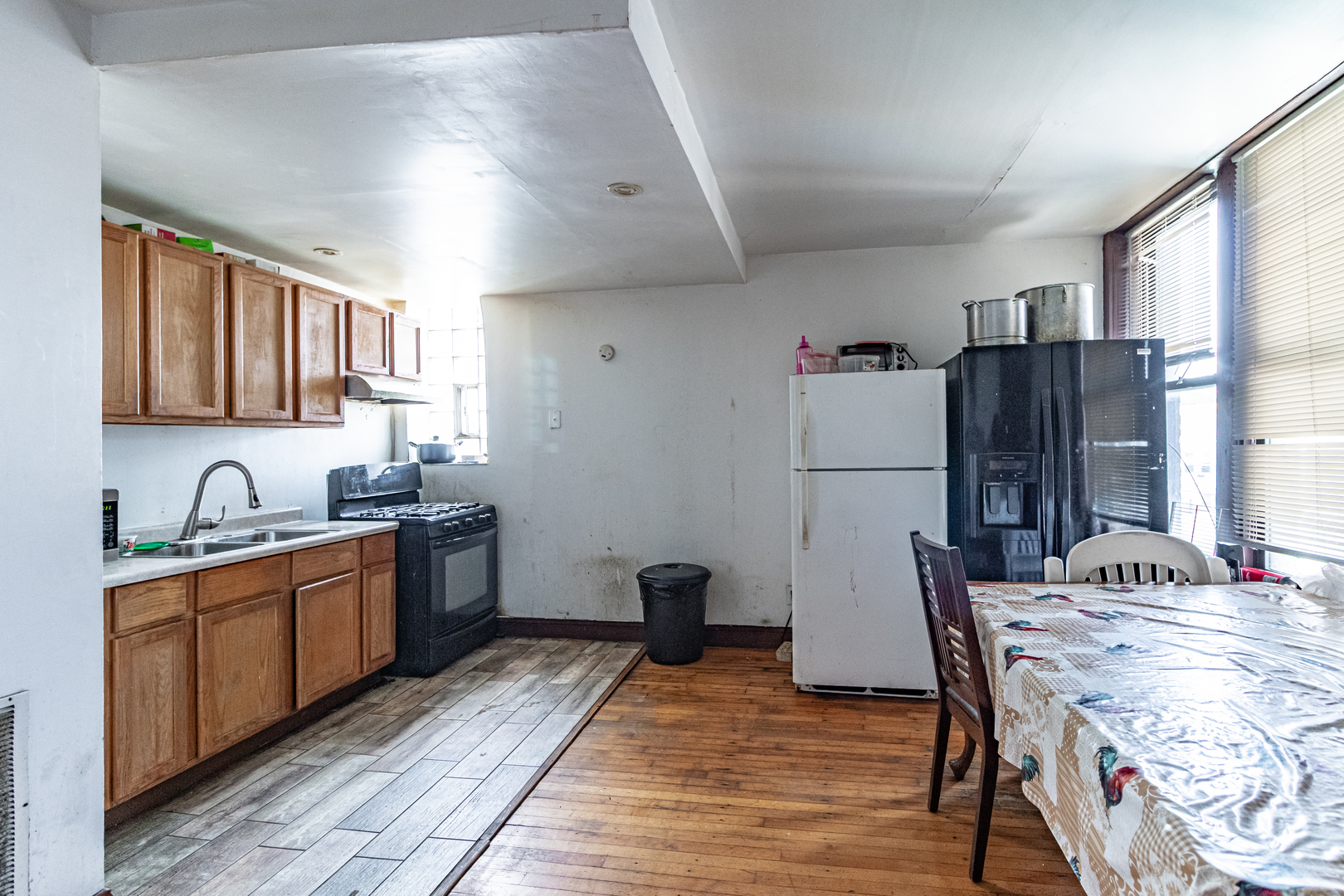 2434 S Pulaski Road, Chicago, IL 60623