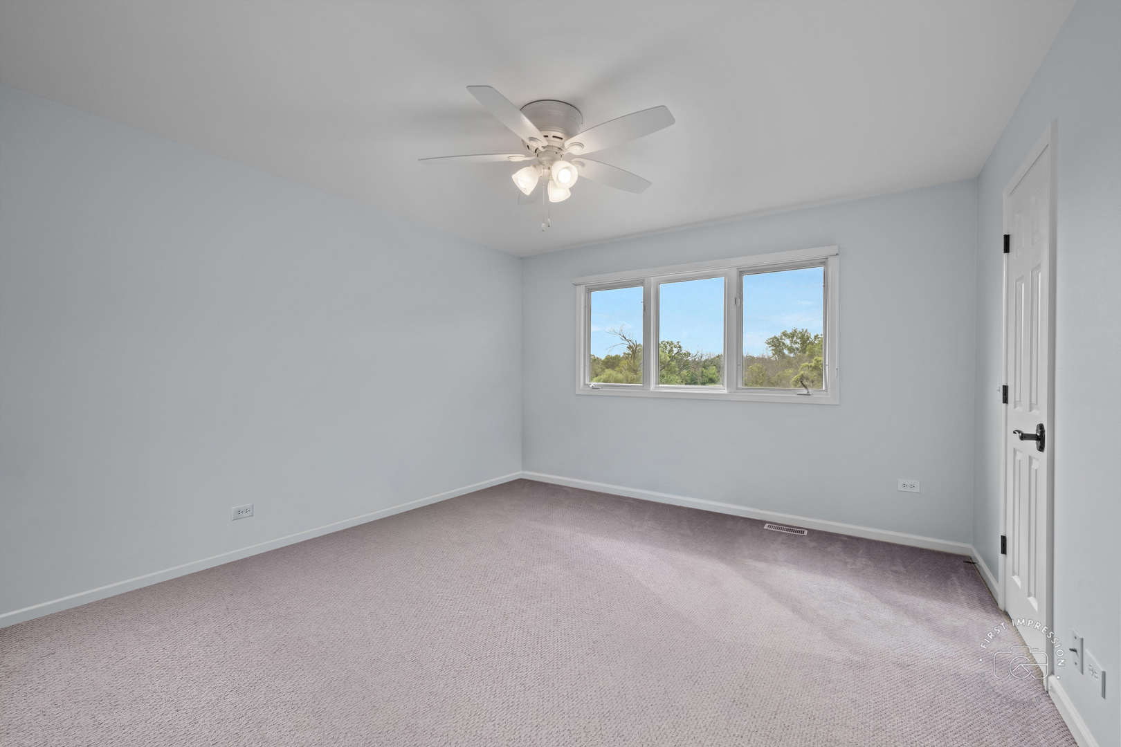 6N583 Promontory Court, St. Charles, IL 60175