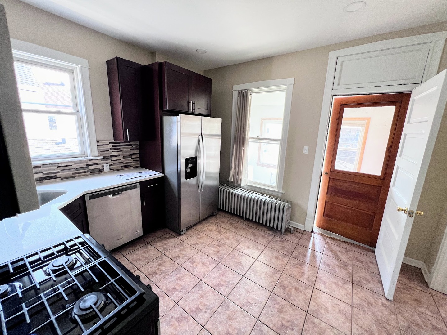 2310 N Hamlin Avenue #1F, Chicago, IL 60647