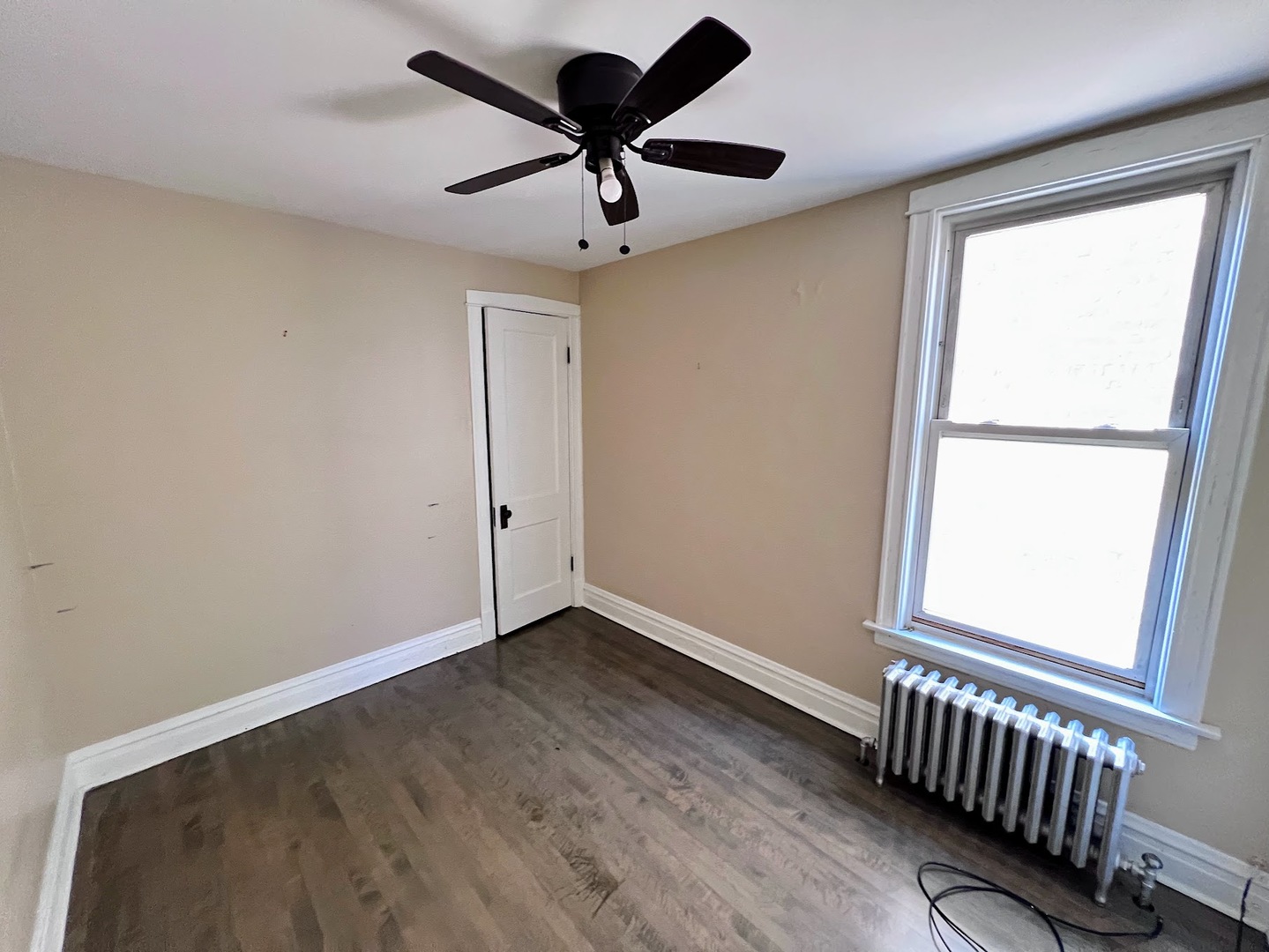 2310 N Hamlin Avenue #1F, Chicago, IL 60647