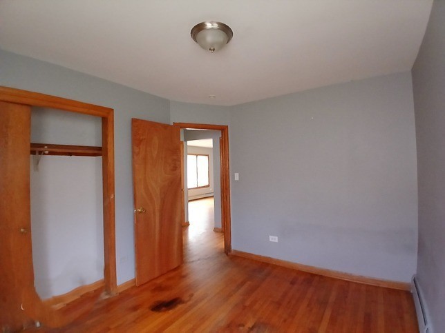 1039 Bellwood Avenue, Bellwood, IL 60104