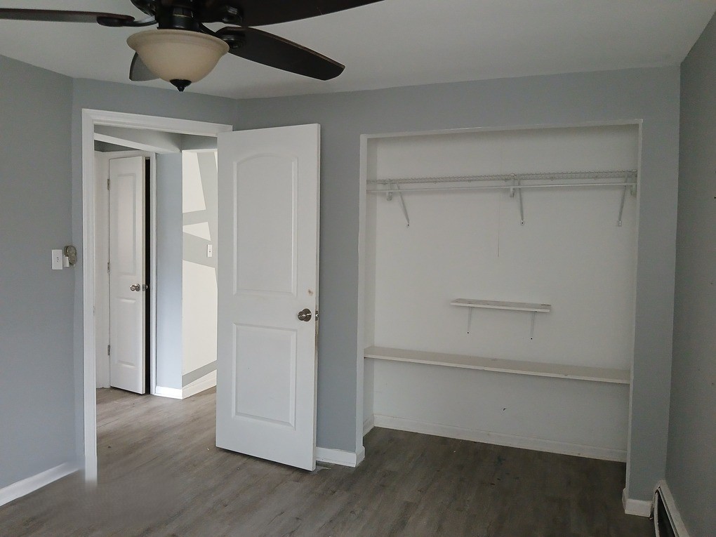 1039 Bellwood Avenue, Bellwood, IL 60104