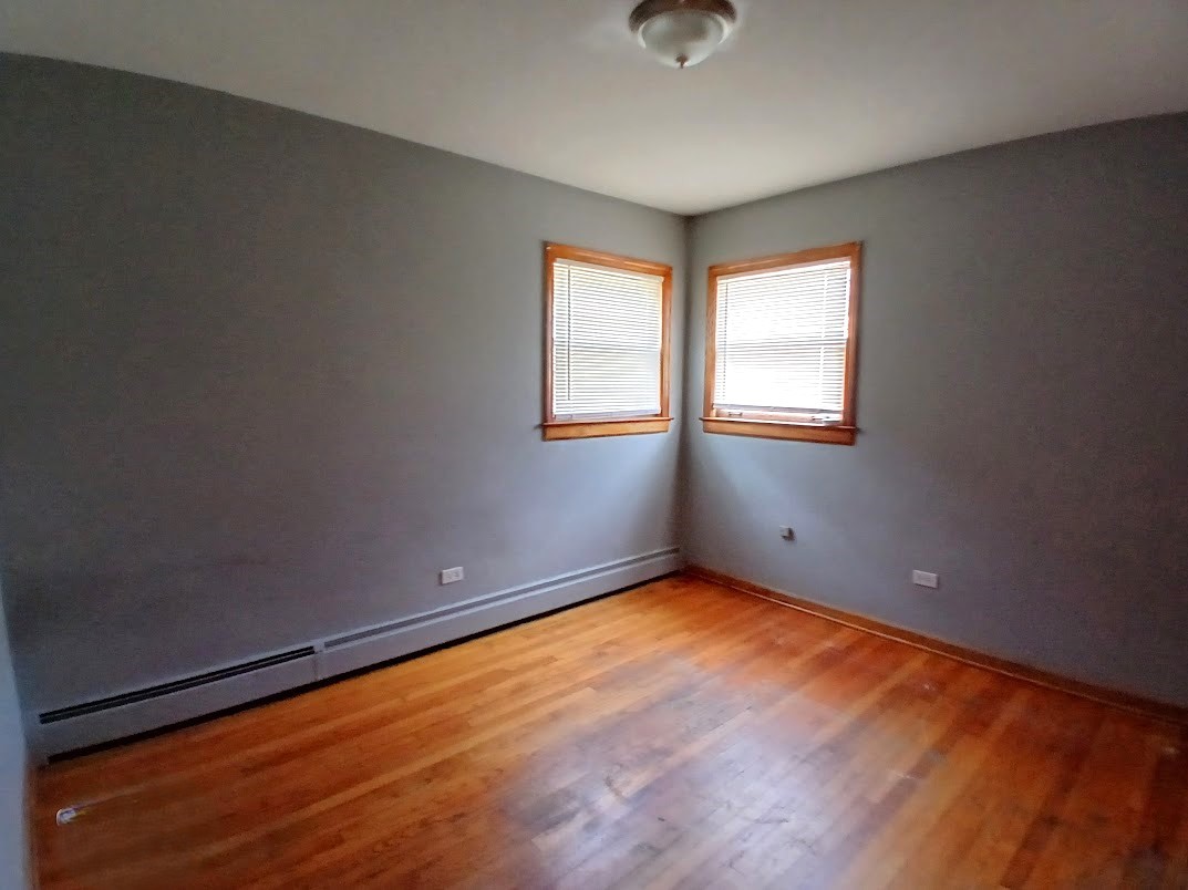 1039 Bellwood Avenue, Bellwood, IL 60104
