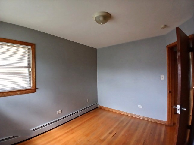 1039 Bellwood Avenue, Bellwood, IL 60104