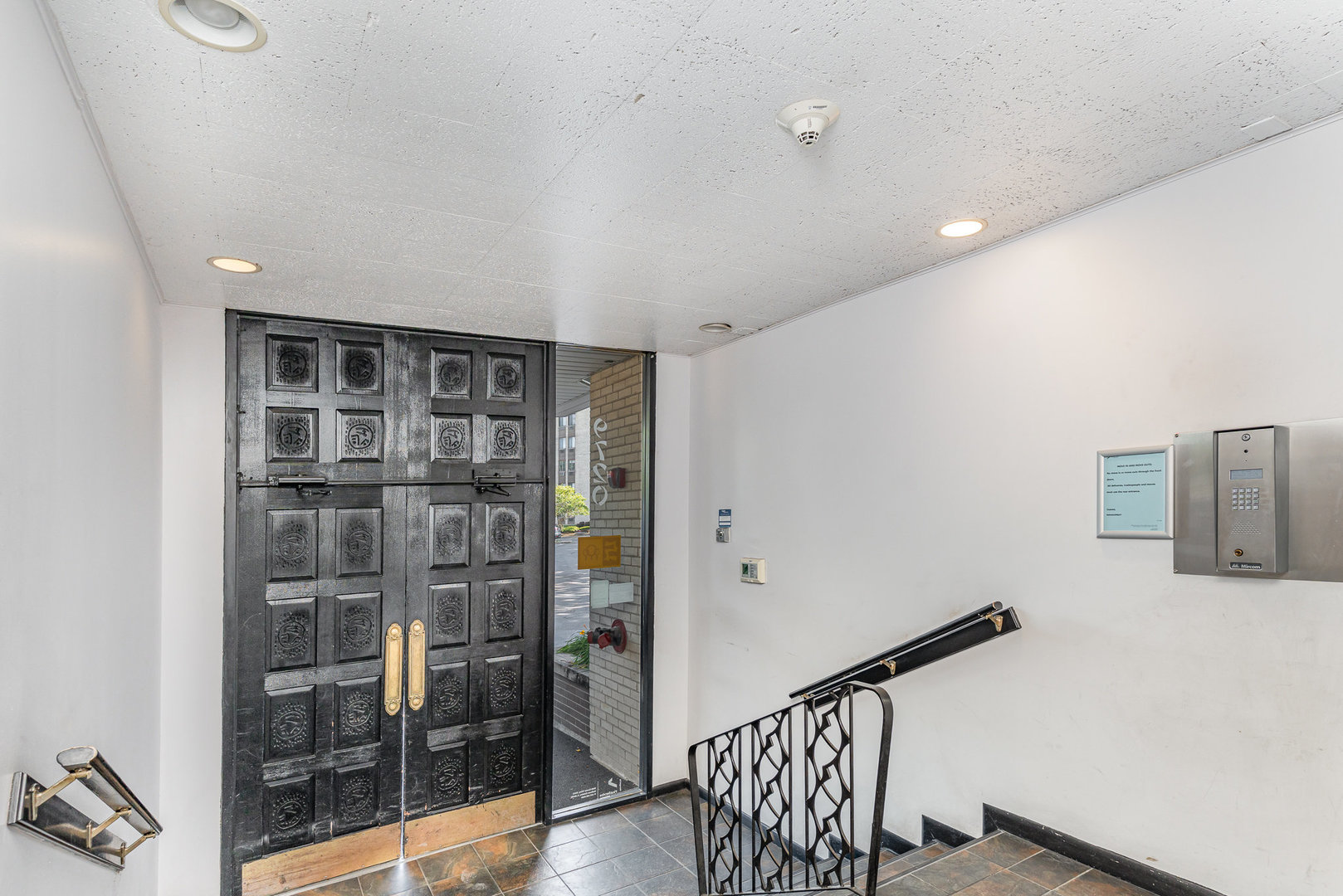 9720 S Pulaski Road #104, Oak Lawn, IL 60453