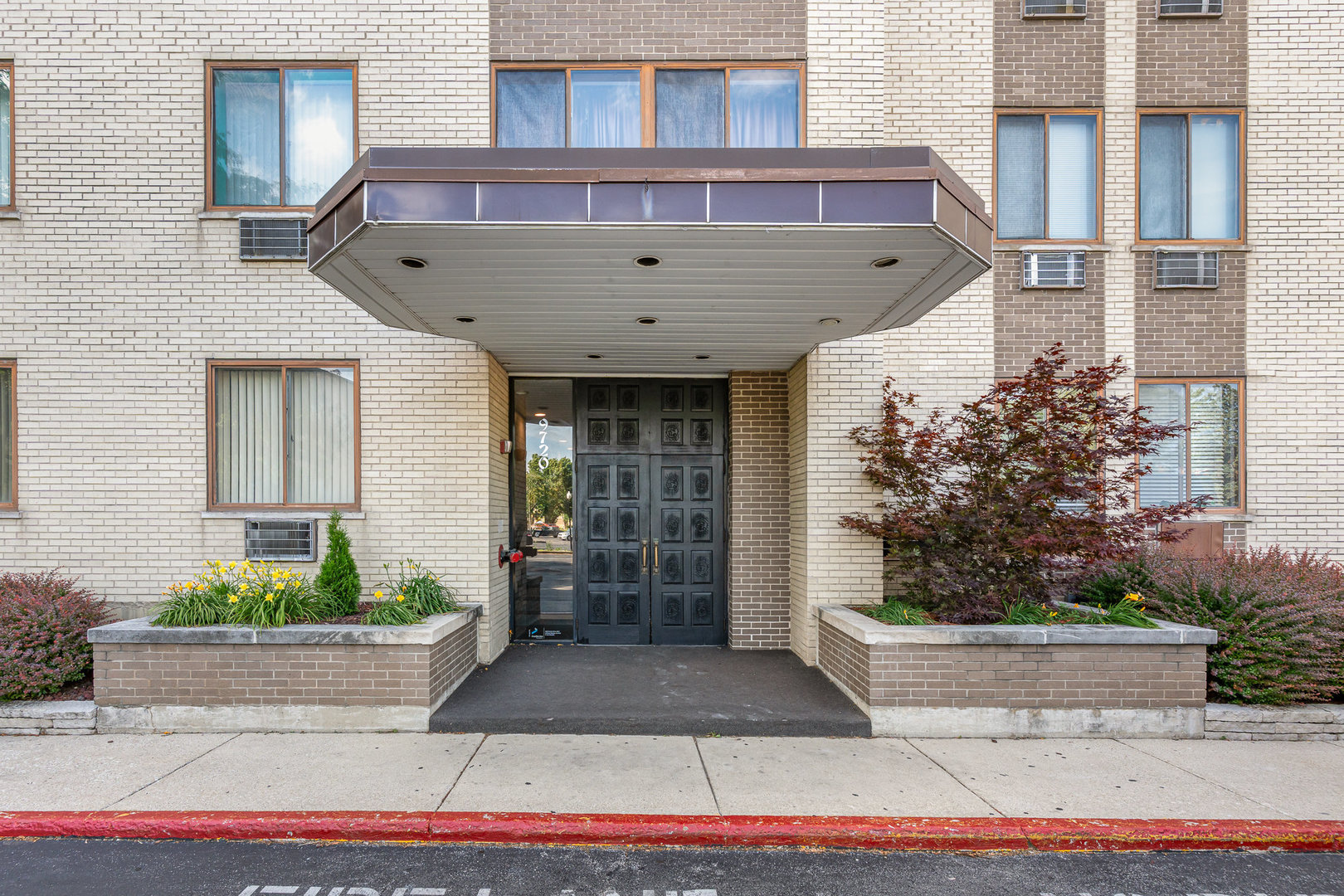 9720 S Pulaski Road #104, Oak Lawn, IL 60453