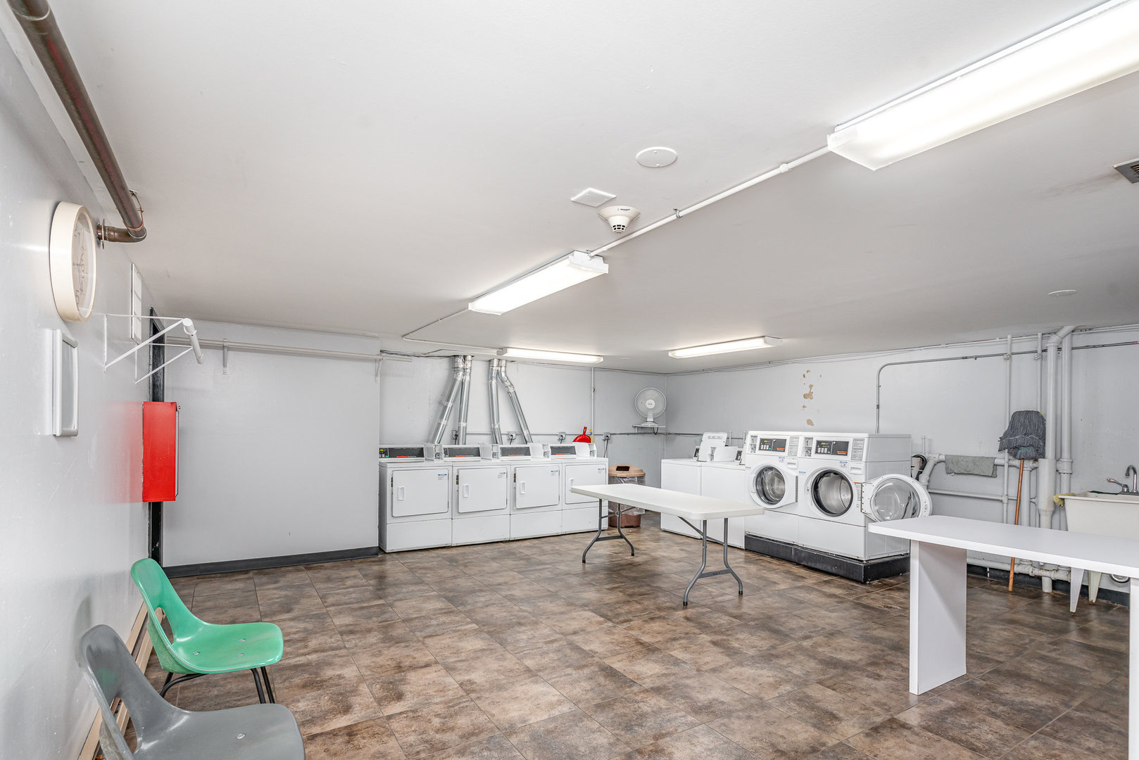 9720 S Pulaski Road #104, Oak Lawn, IL 60453
