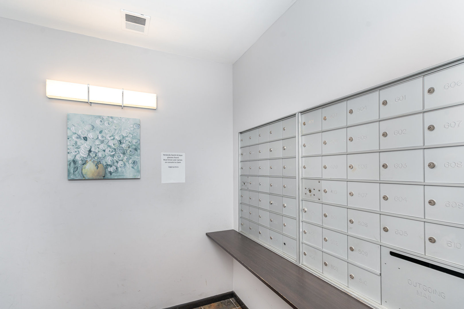 9720 S Pulaski Road #104, Oak Lawn, IL 60453