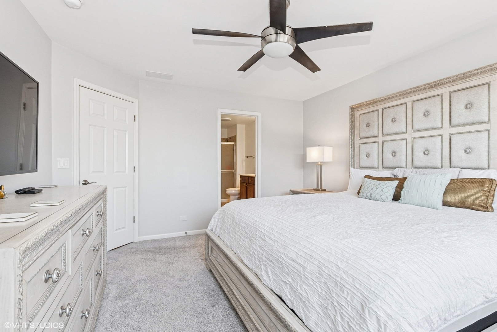 10596 W 154th Place, Orland Park, IL 60462
