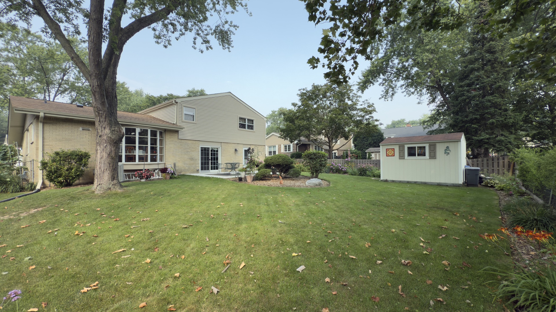963 N Ventura Drive, Palatine, IL 60074