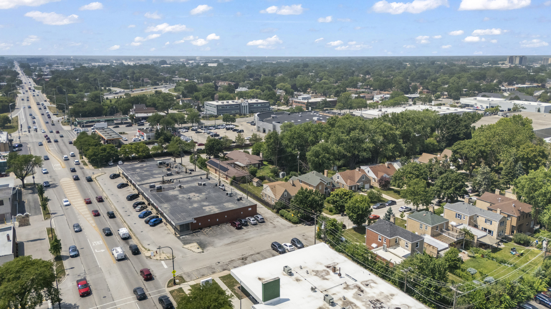 7244 N Kilpatrick Avenue, Lincolnwood, IL 60712