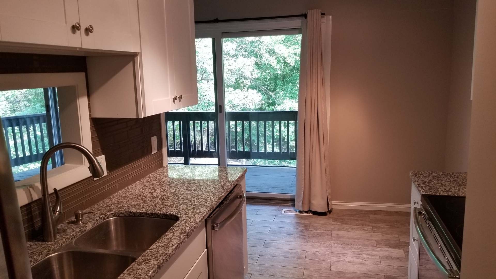 1609 MAPLE Terrace #2E, Lisle, IL 60532