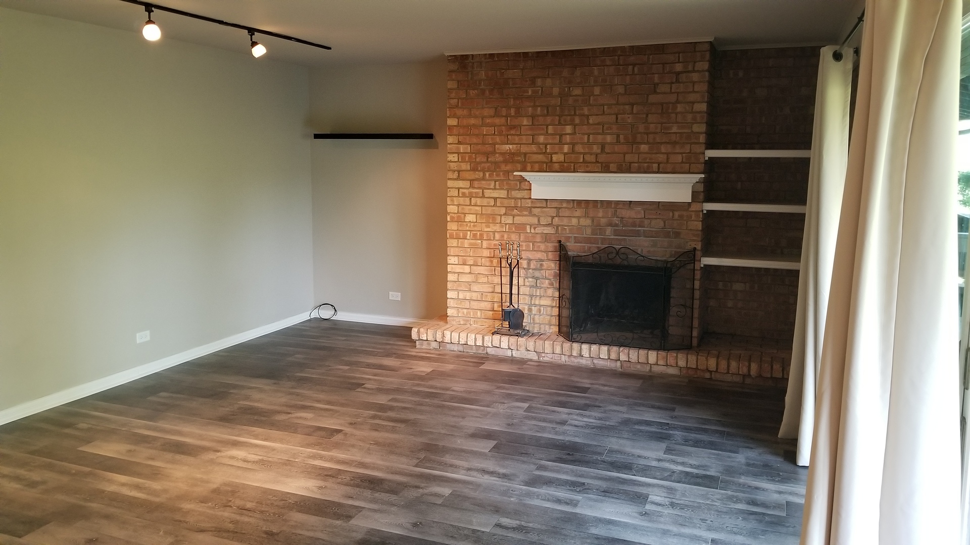 1609 MAPLE Terrace #2E, Lisle, IL 60532