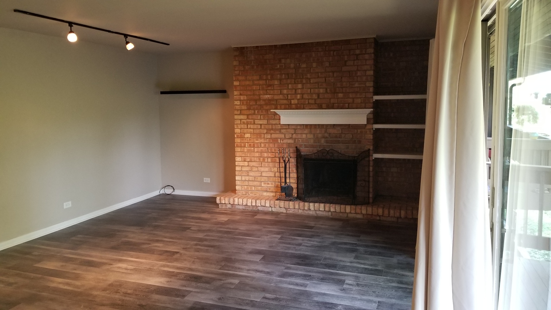 1609 MAPLE Terrace #2E, Lisle, IL 60532