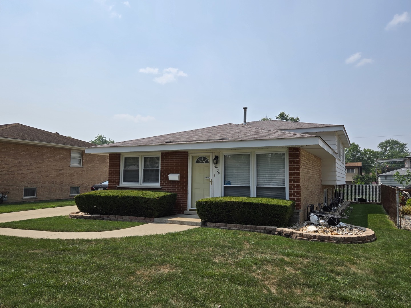 15220 Lawndale Avenue, Midlothian, IL 60445