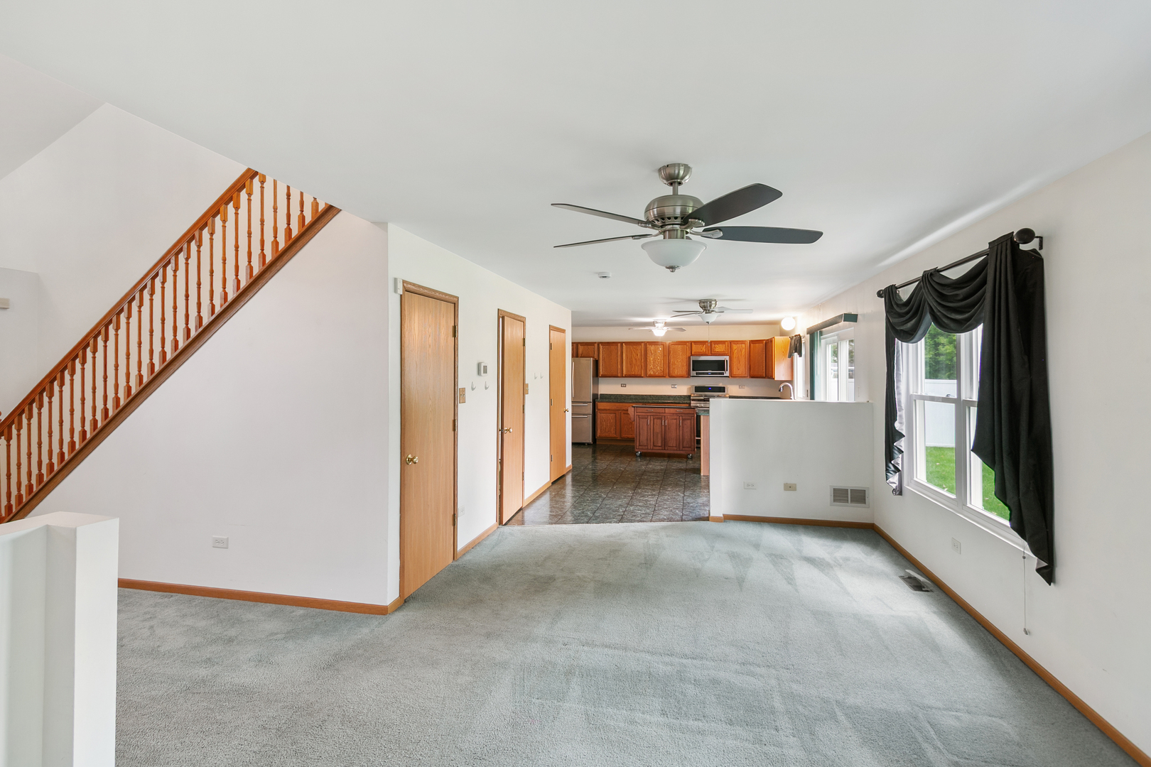 910 Sudbury Drive, Joliet, IL 60435