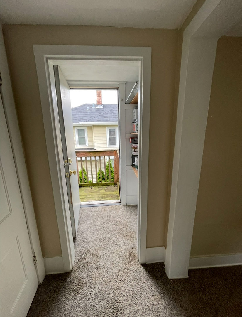 209 Center Street #2, Naperville, IL 60540