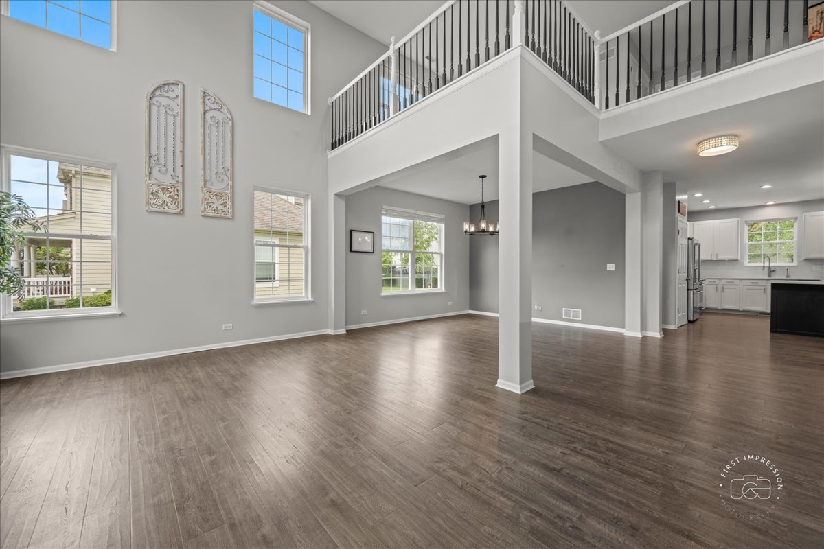 300 Monument Road, Elgin, IL 60124