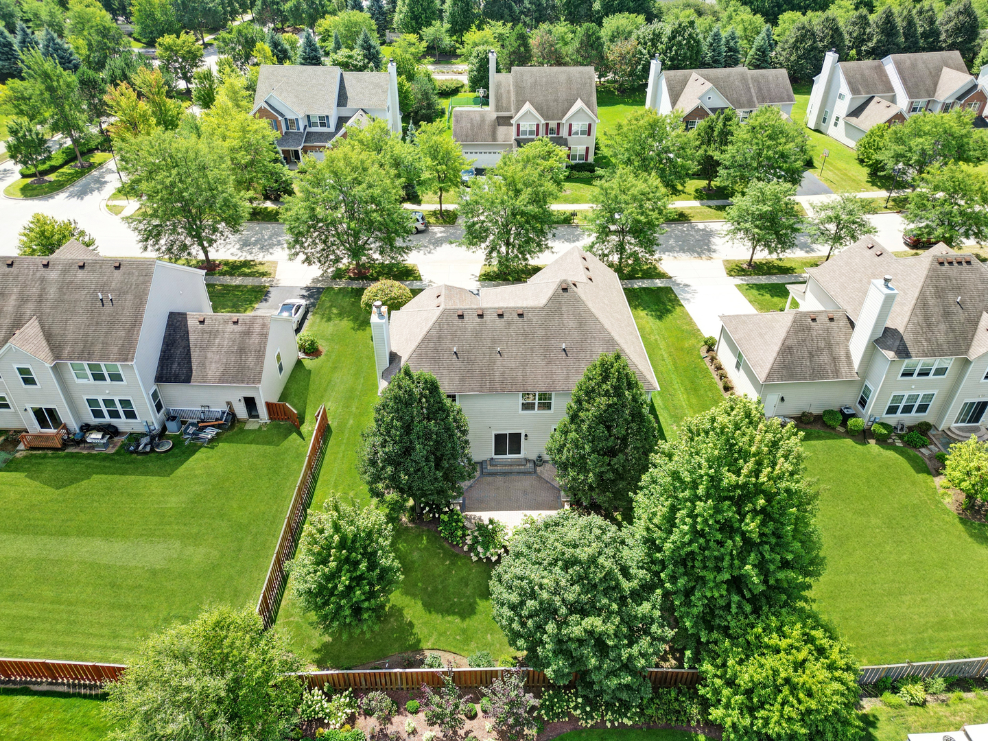 300 Monument Road, Elgin, IL 60124