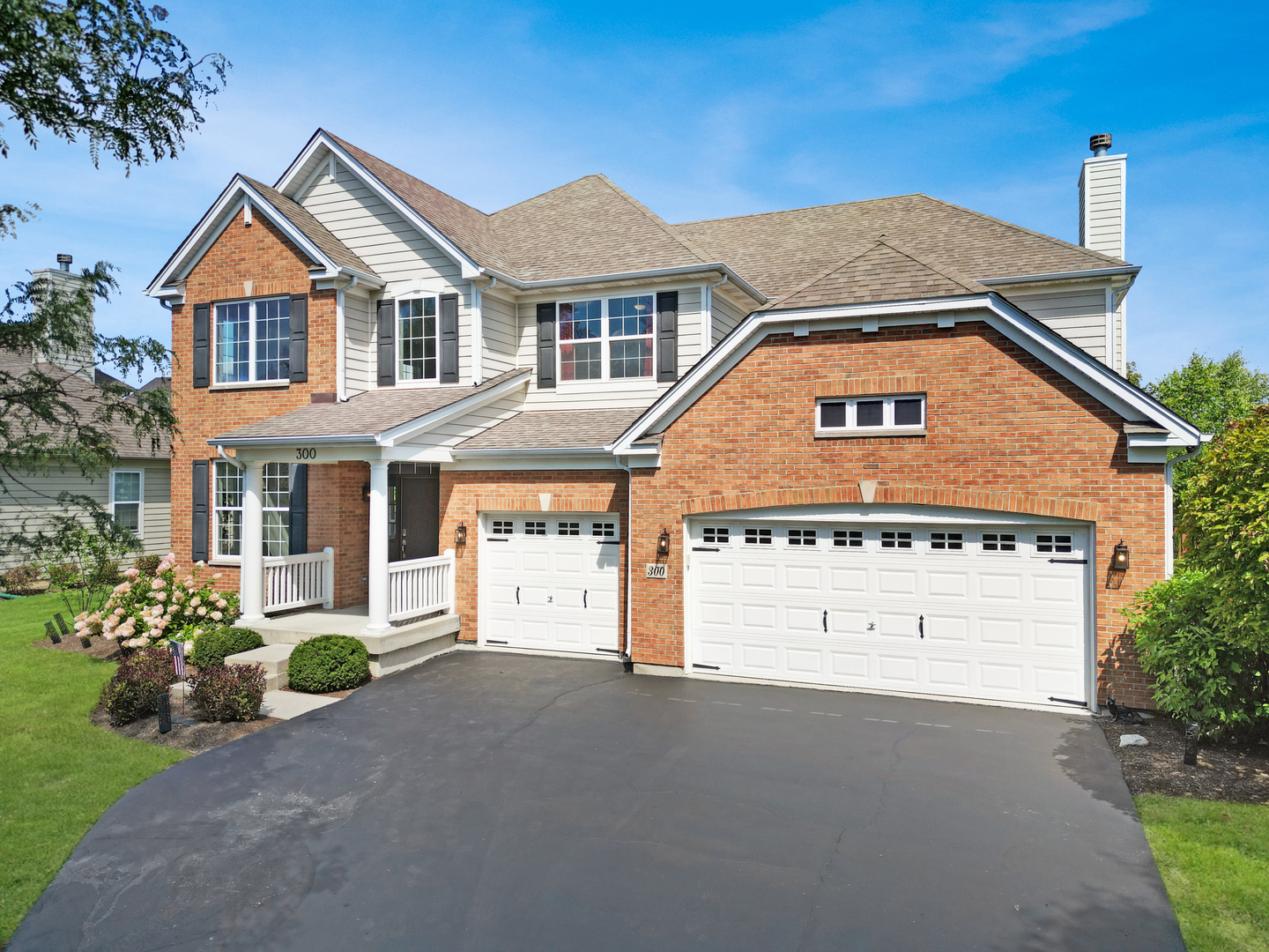 300 Monument Road, Elgin, IL 60124