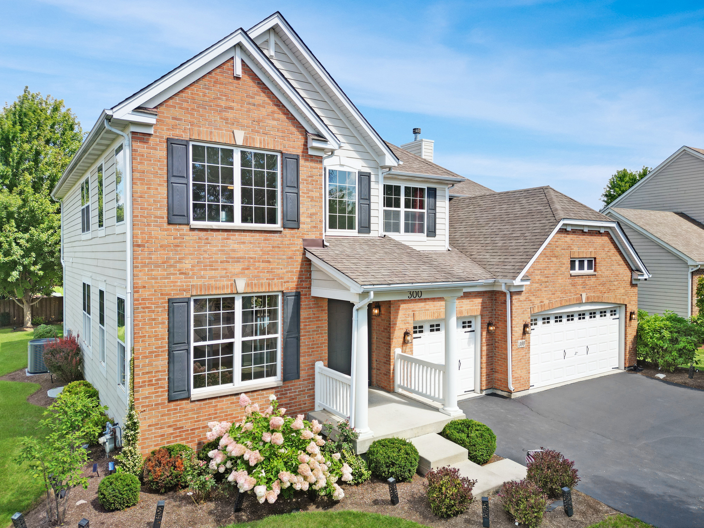 300 Monument Road, Elgin, IL 60124