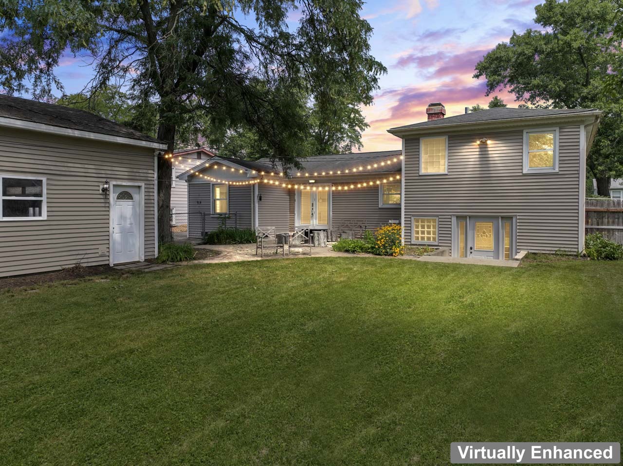 22W351 Birchwood Drive, Glen Ellyn, IL 60137