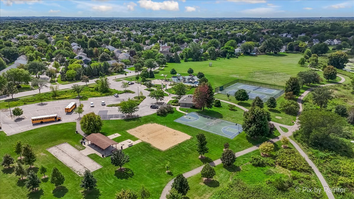 1433 Woodscreek Circle, Crystal Lake, IL 60014