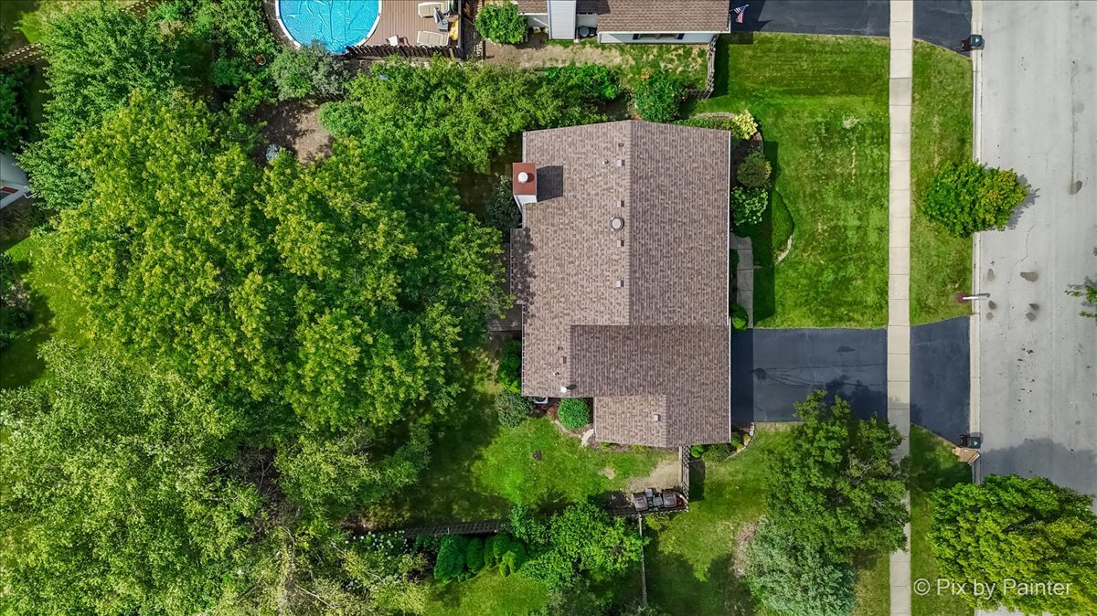 1433 Woodscreek Circle, Crystal Lake, IL 60014