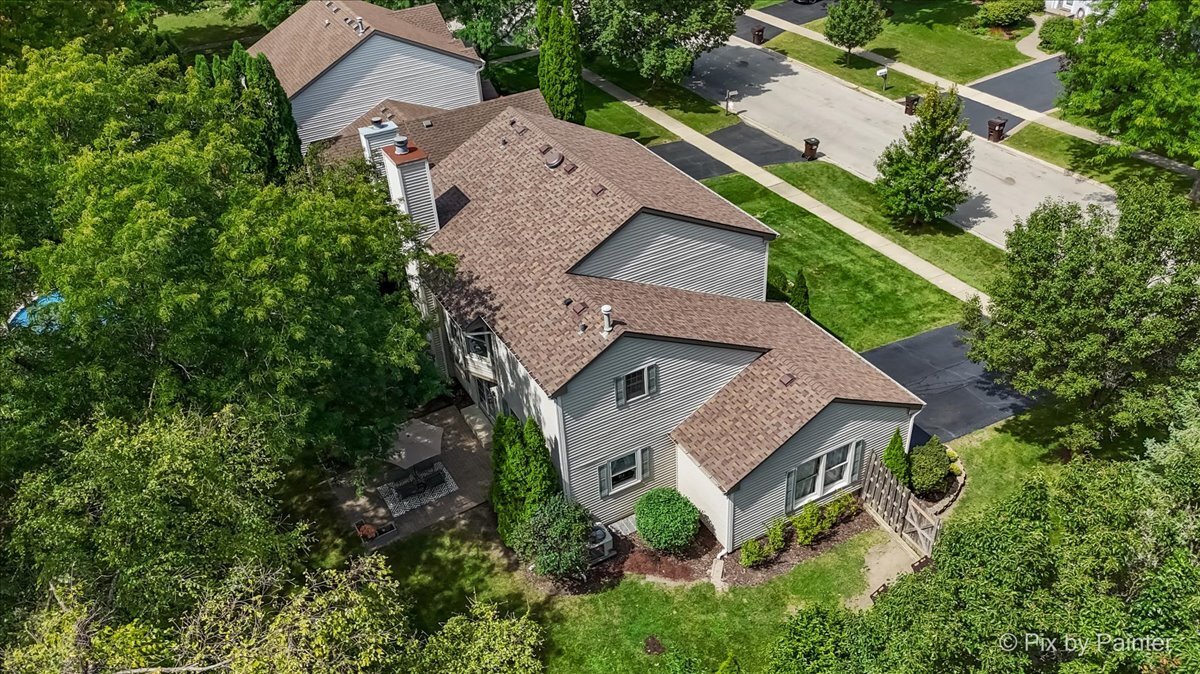 1433 Woodscreek Circle, Crystal Lake, IL 60014