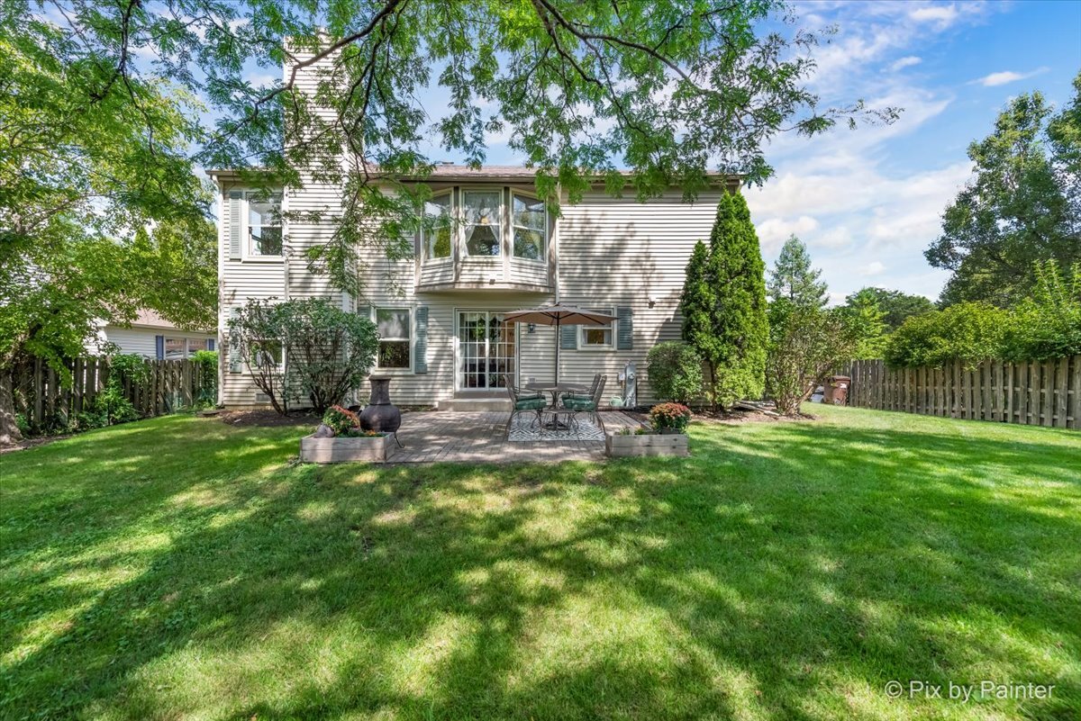 1433 Woodscreek Circle, Crystal Lake, IL 60014