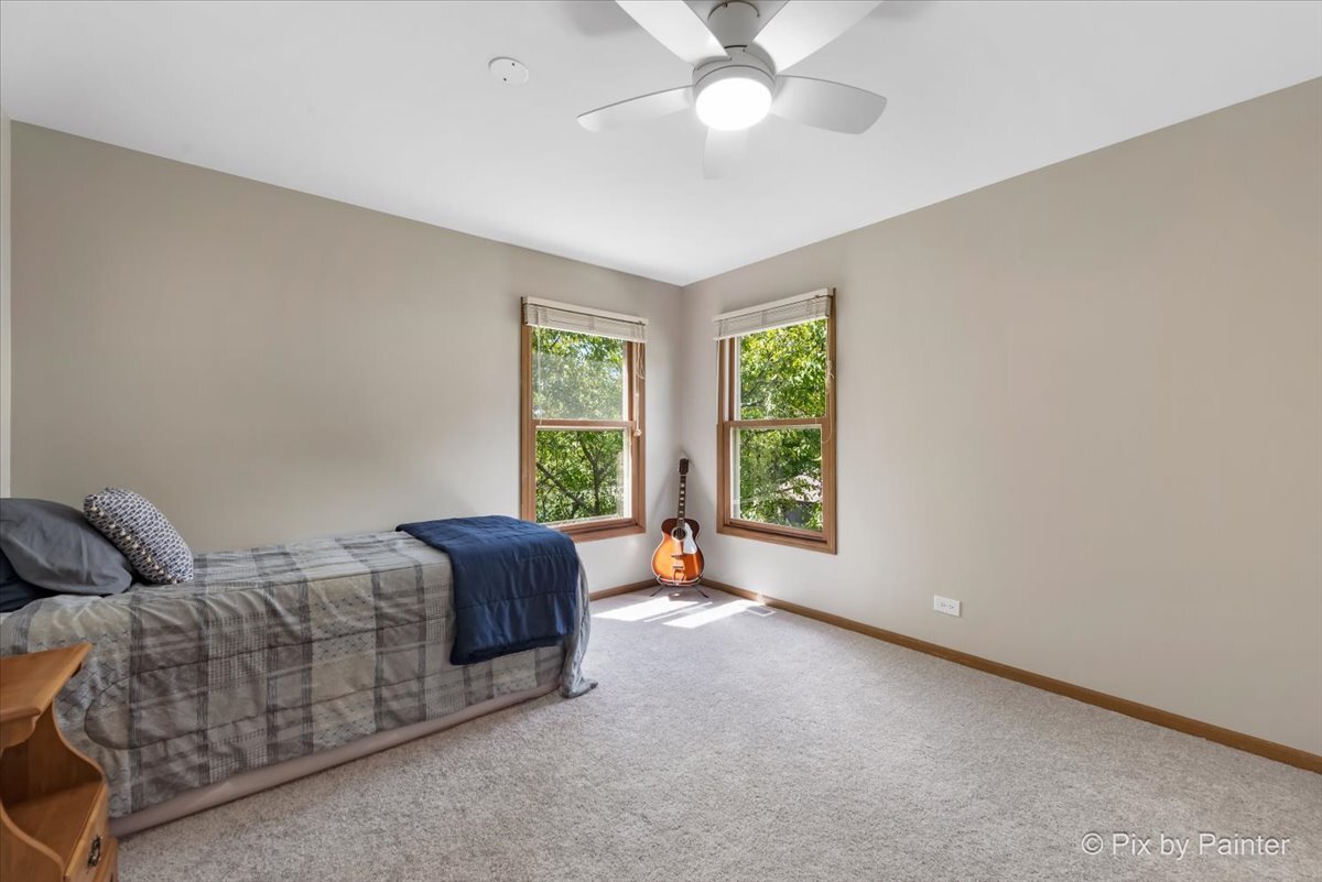 1433 Woodscreek Circle, Crystal Lake, IL 60014
