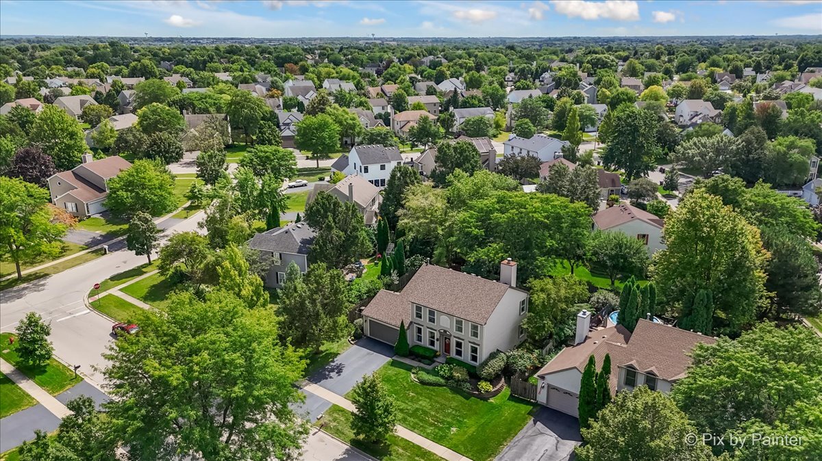 1433 Woodscreek Circle, Crystal Lake, IL 60014