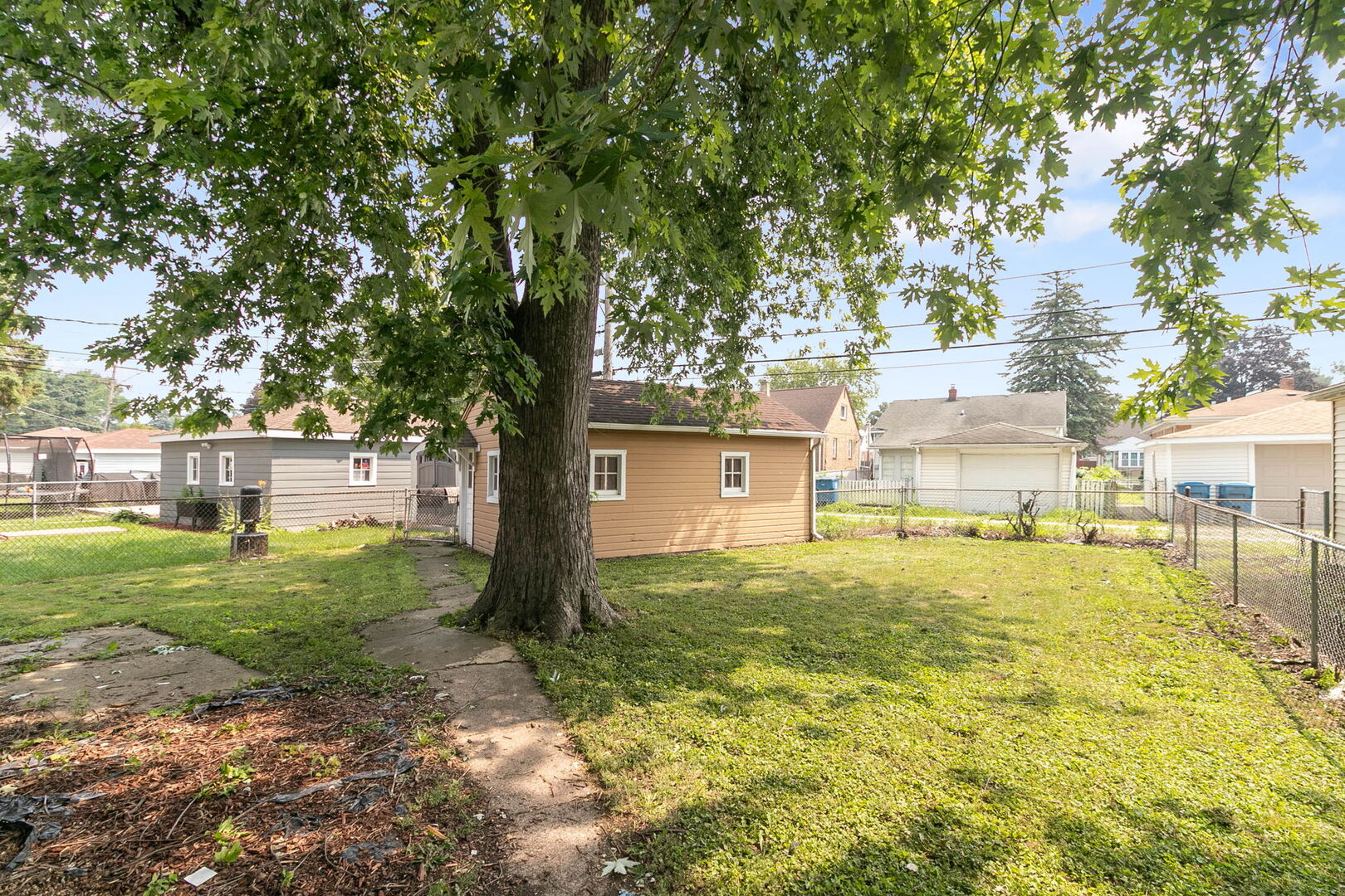 1461 Wentworth Avenue, Calumet City, IL 60409