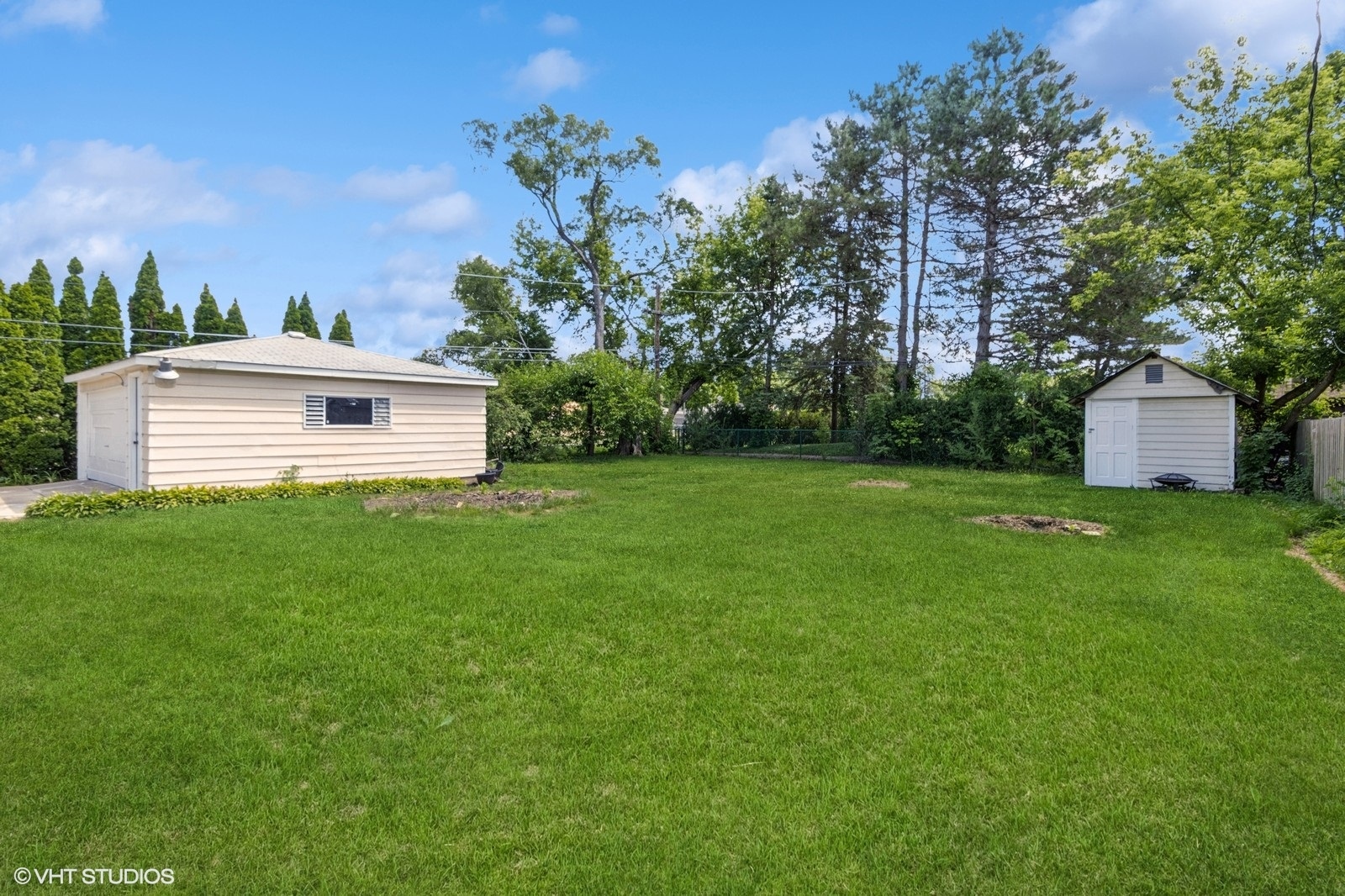 901 S Can Dota Avenue, Mount Prospect, IL 60056