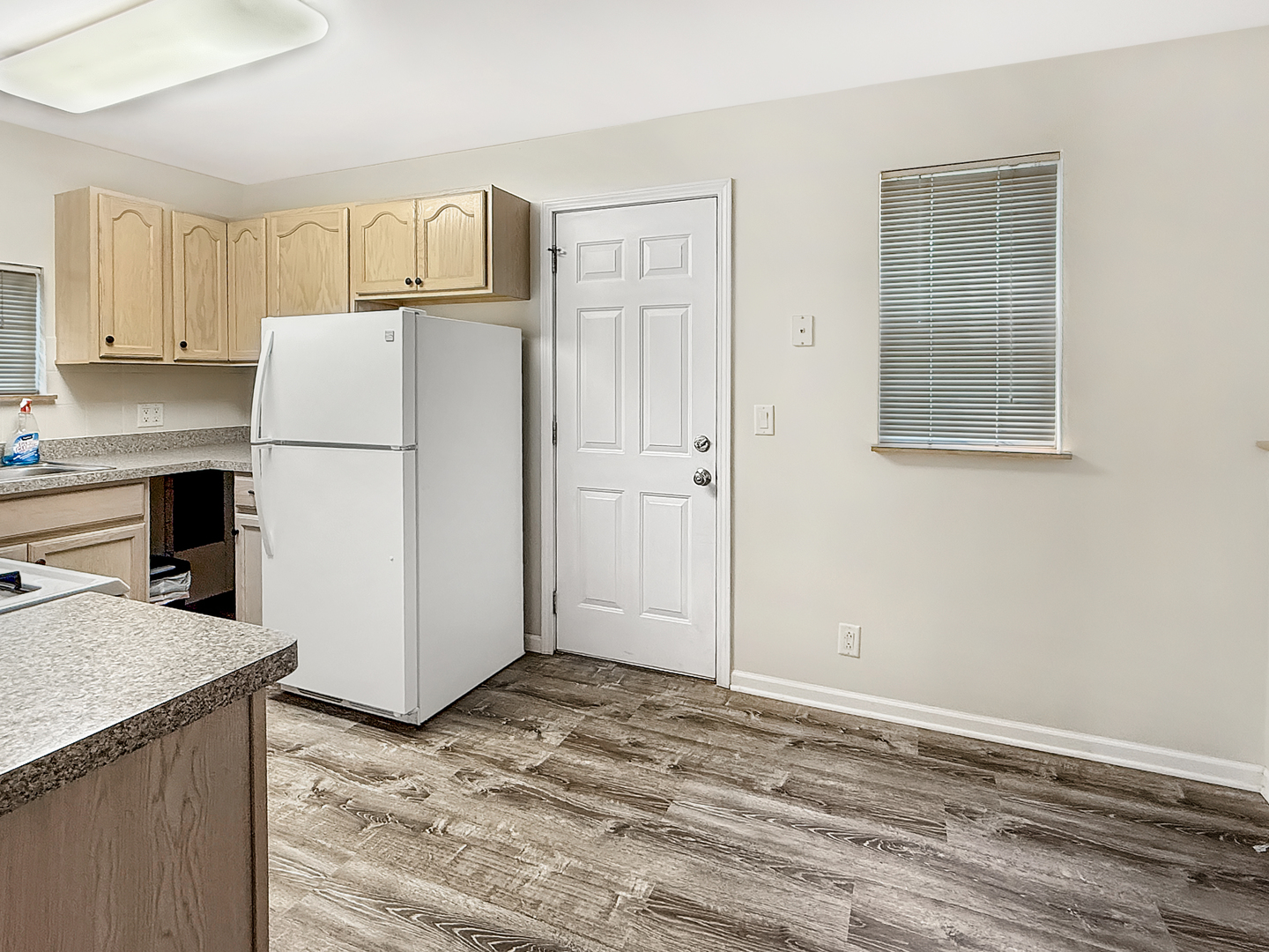 5207 Fountain Lane, McHenry, IL 60050