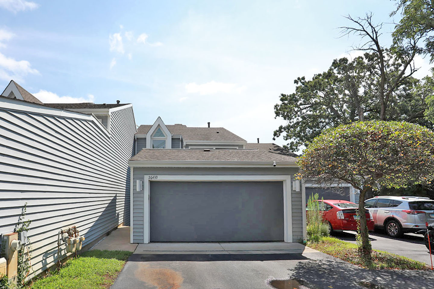 26439 N Ridge Court, Mundelein, IL 60060