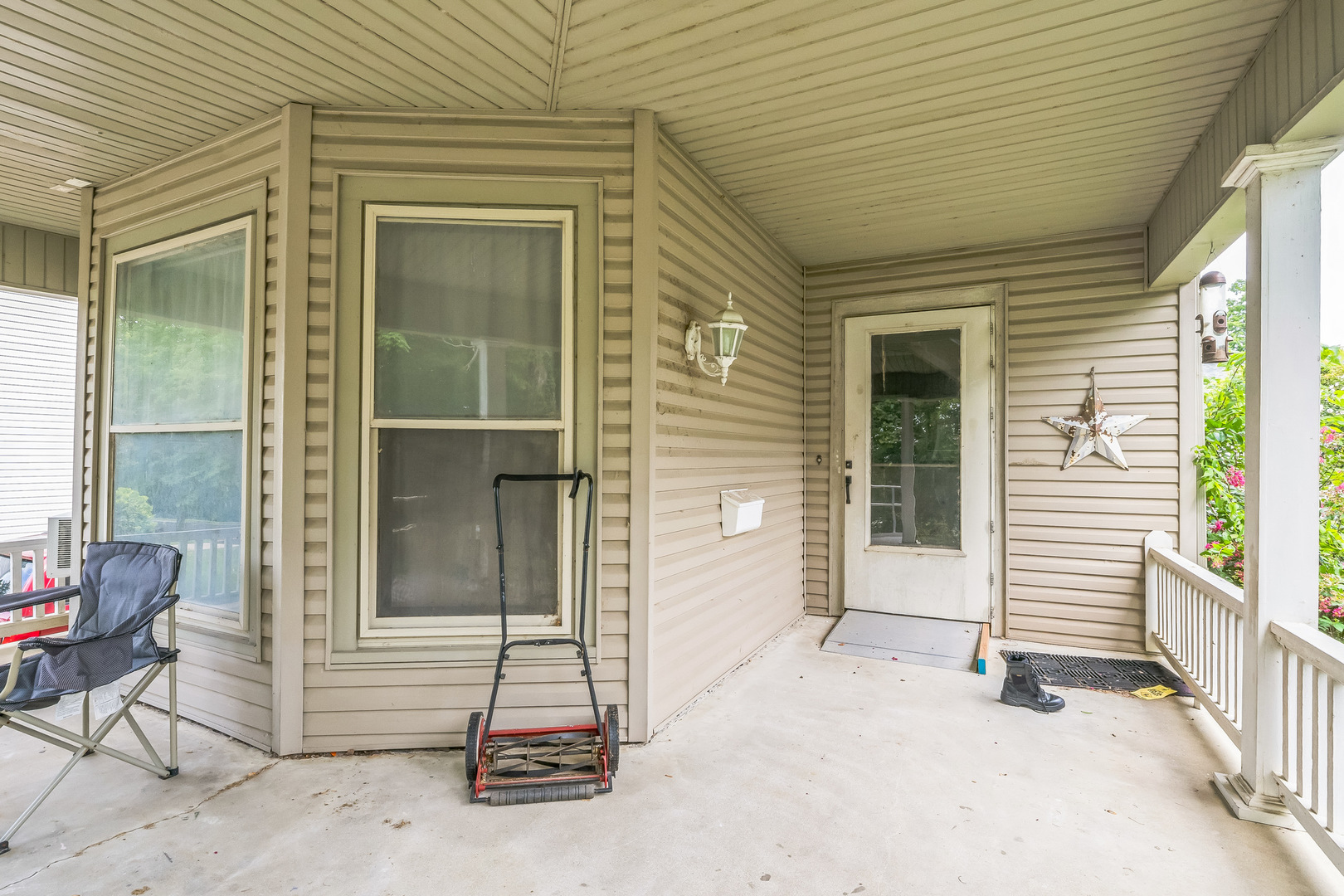 318 E 1st Street, Mount Carmel, IL 62863