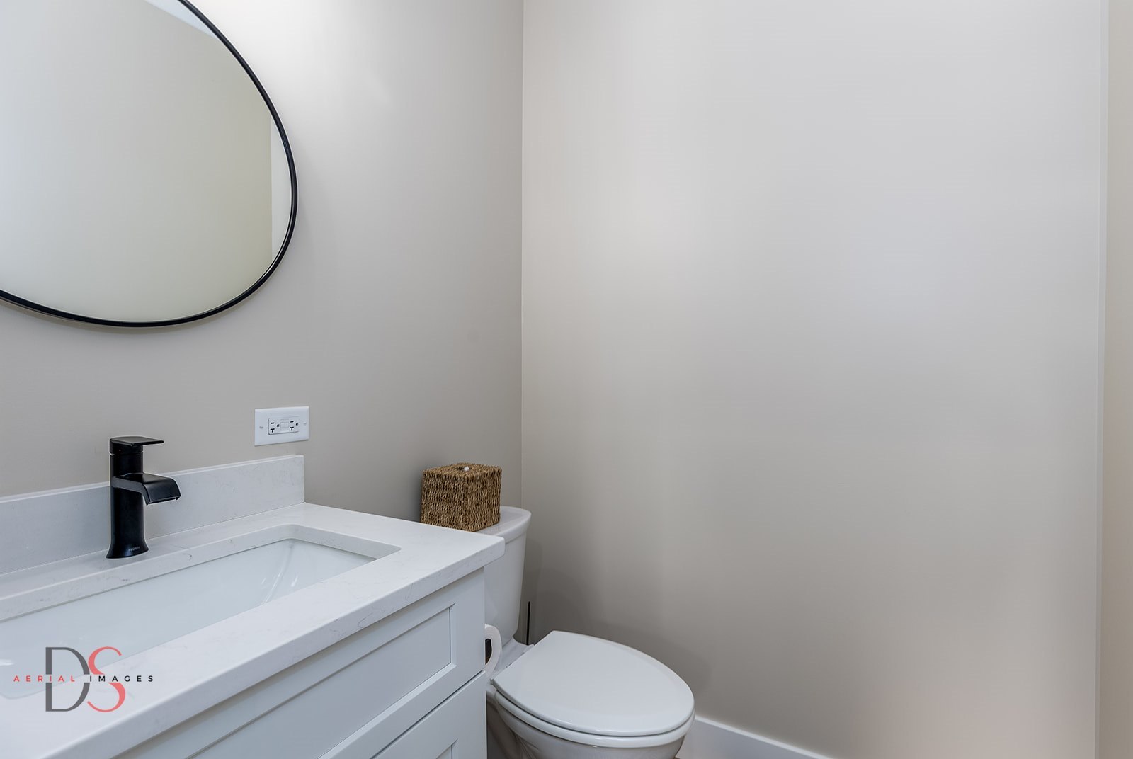 208 Leeward Way, Ottawa, IL 61350