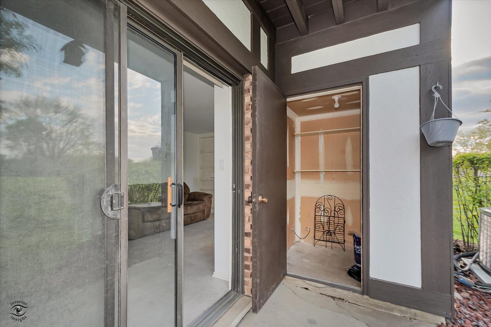 855 Johnstown Lane #A, Wheaton, IL 60189