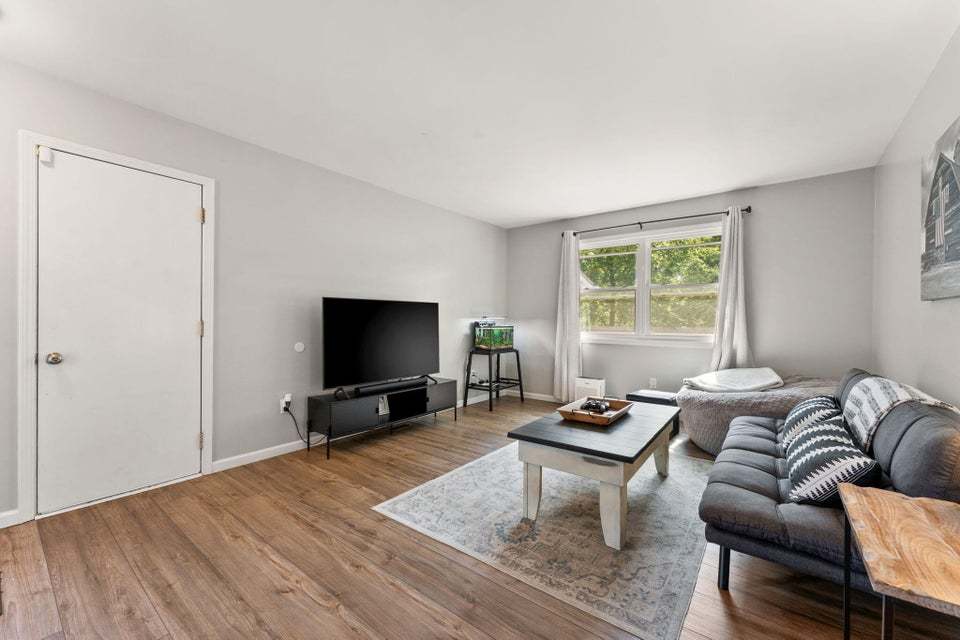 1431 Madison Avenue, Dyer, IN 46311