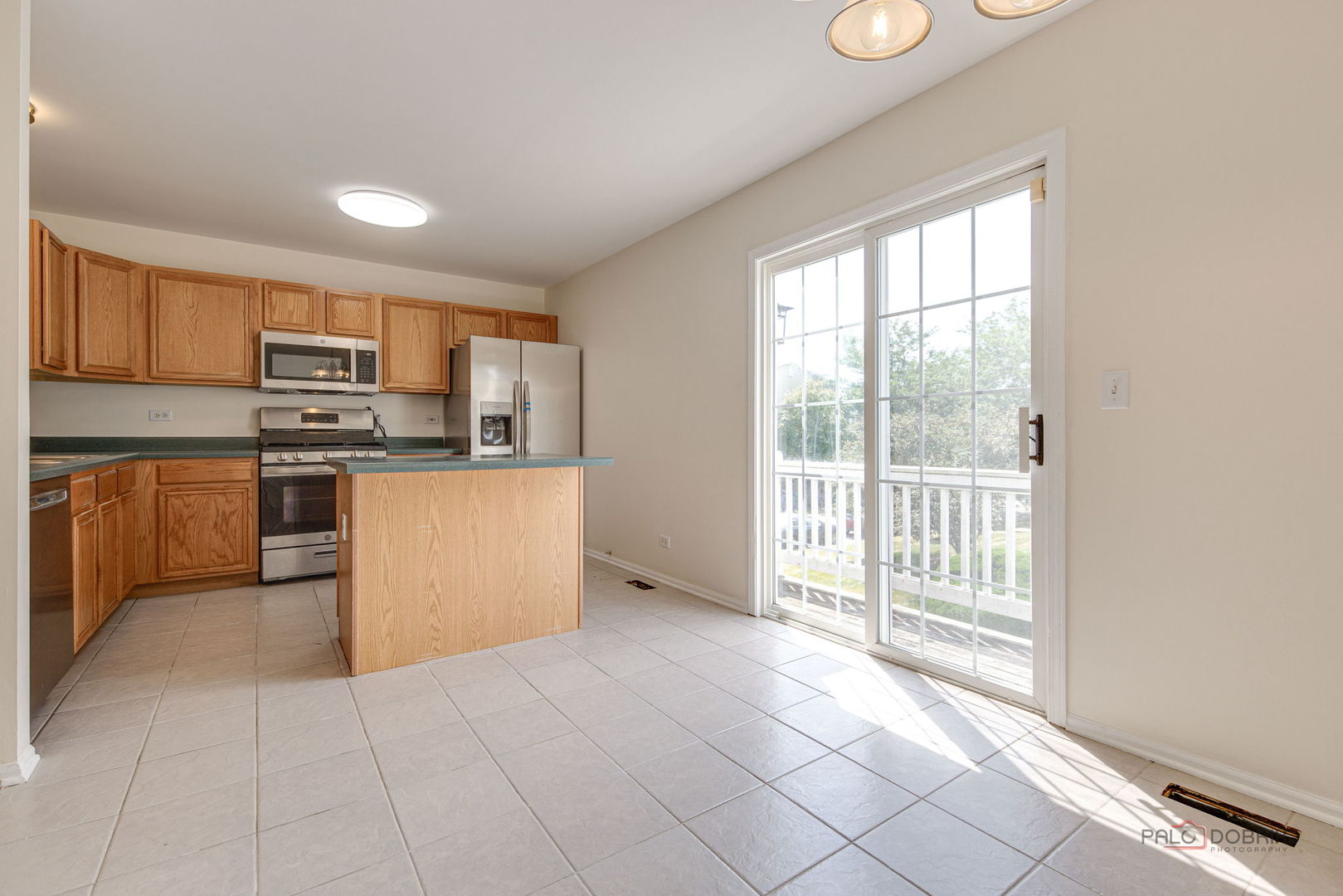 100 W Big Horn Drive #19-5, Hainesville, IL 60073