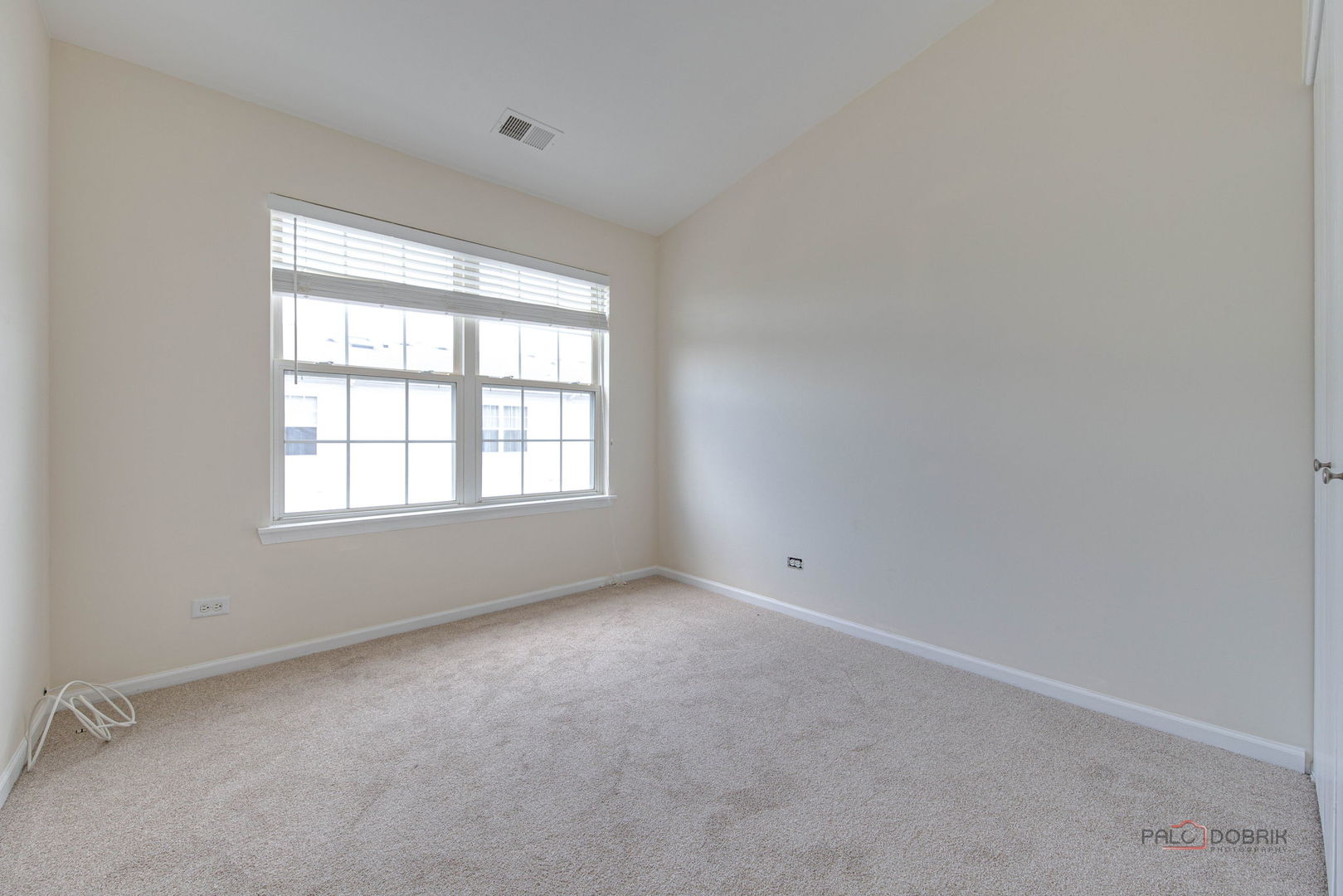 100 W Big Horn Drive #19-5, Hainesville, IL 60073