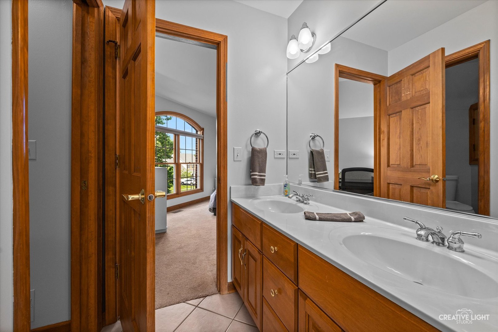 4N550 School Road, St. Charles, IL 60175