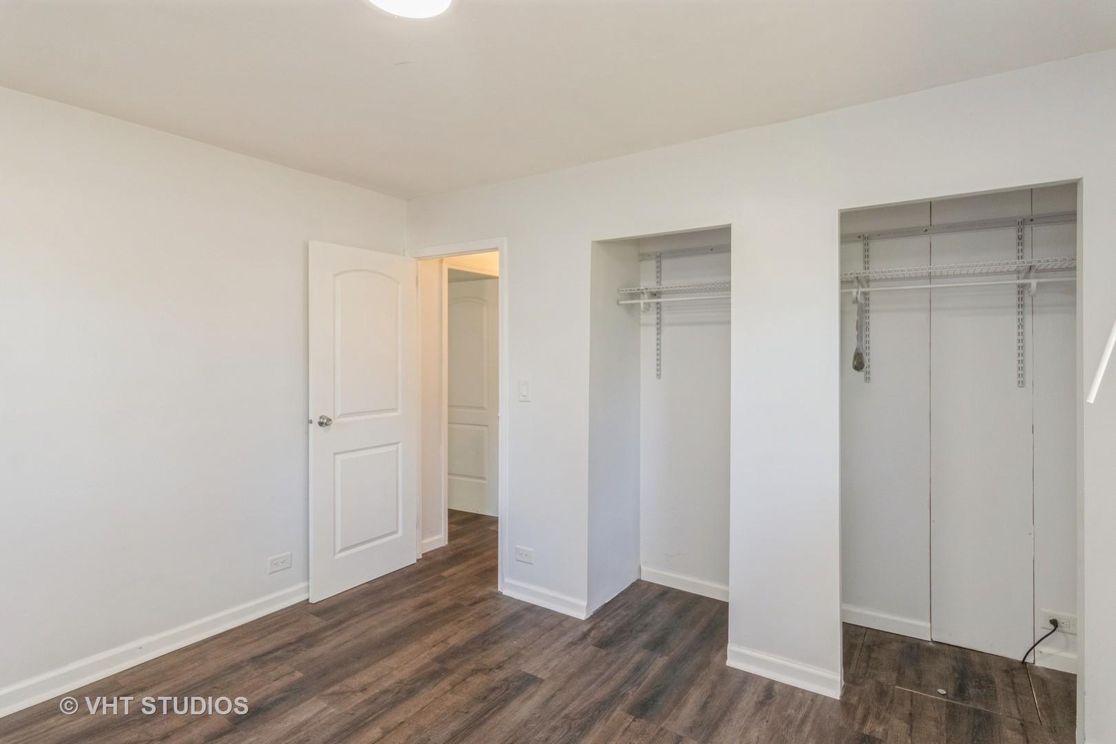 118 Ball Avenue, Carpentersville, IL 60110